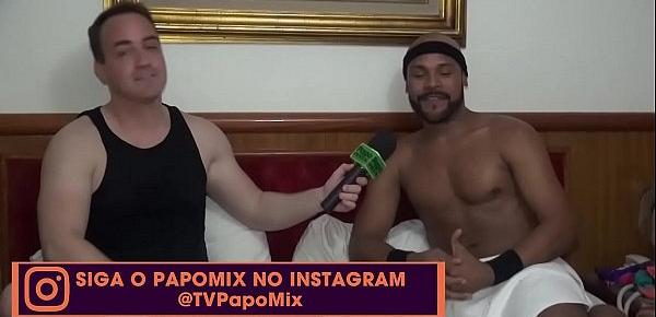  SUITE69 -  Pornstar Daniel Carioca fala sobre ser passivo em cena do MundoMais - parte 2